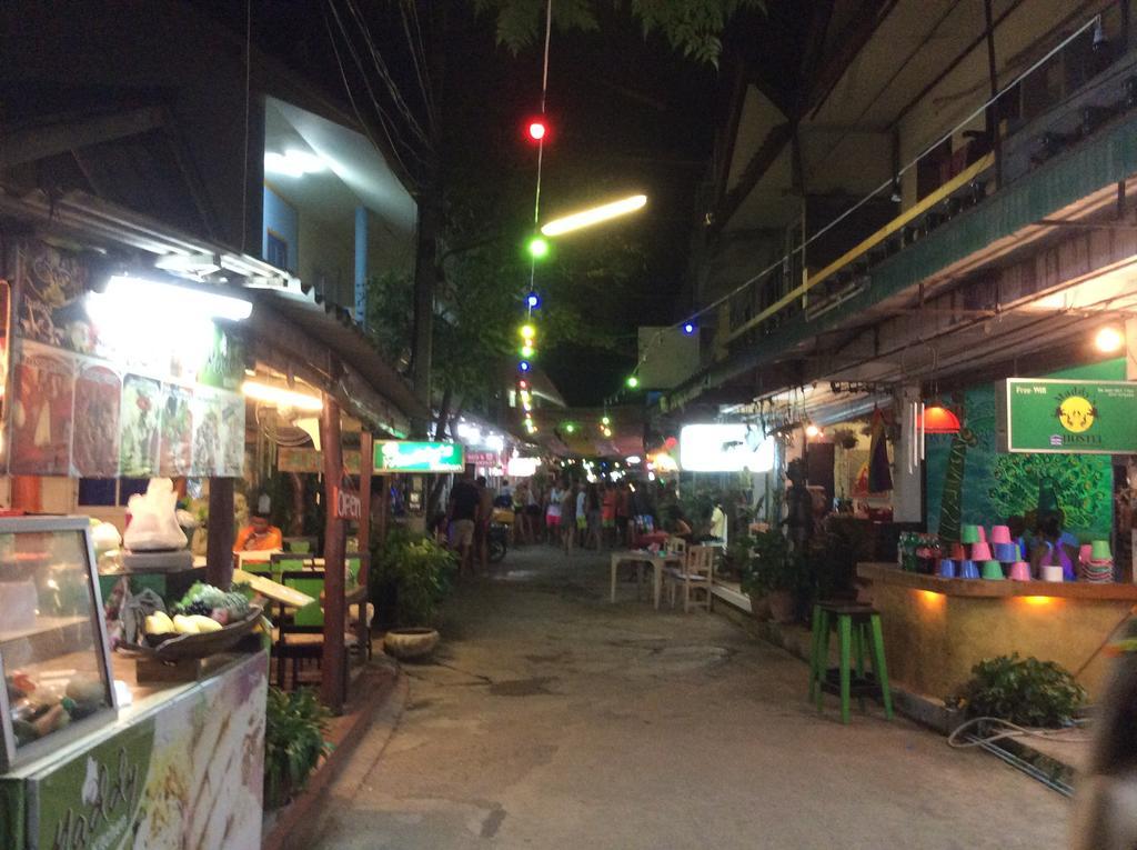 Maddy'S Hostel Koh Phangan Eksteriør billede